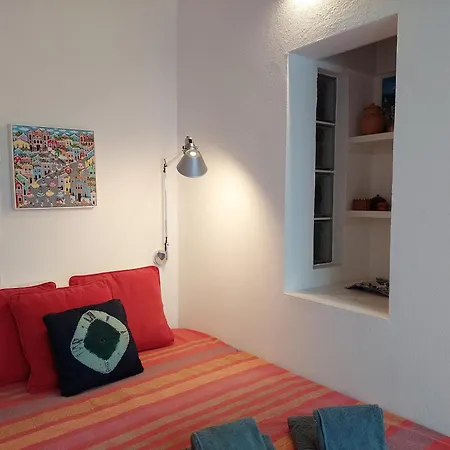Vakantiehuis Cosy Terrace House - Design, Comfort, Micro-pool, Location In *