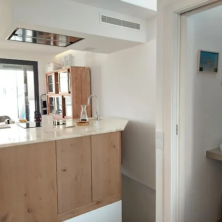 Cosy Terrace House - Design, Comfort, Micro-pool, Location In Vakantiehuis