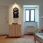 Cosy Terrace House - Design, Comfort, Micro-pool, Location In Nyaraló