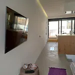 بيت للعطل Cosy Terrace House - Design, Comfort, Micro-pool, Location In *