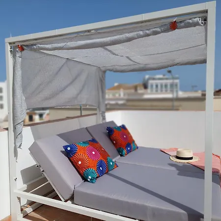 Cosy Terrace House - Design, Comfort, Micro-pool, Location In Olhao
