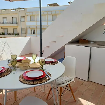 Cosy Terrace House - Design, Comfort, Micro-pool, Location In *